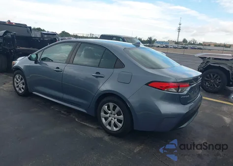 2020 Toyota Corolla Le z USA, uszkodzony, nr VIN 5YFEPRAE3LP083479